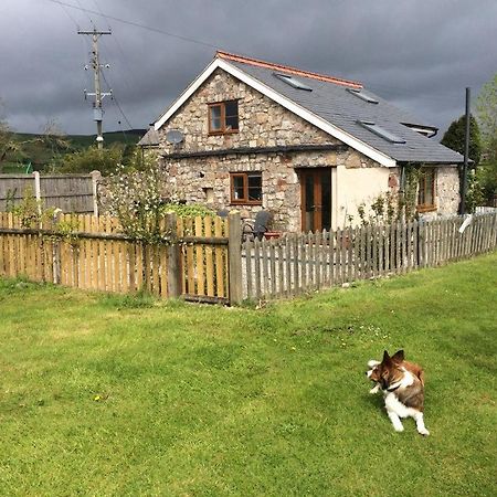 Villa Ty Gylfinir Llandegla Esterno foto
